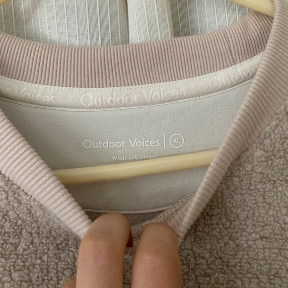 NWOT Outdoor Voices Megafleece - Picture 4 of 5